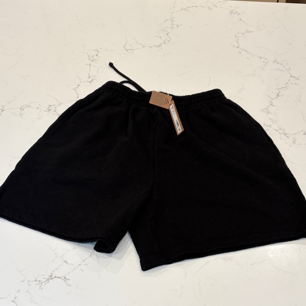 SKIMS Boyfriend Fleece Black Casual Shorts